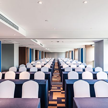 Holiday Inn Express Shanghai Baoyang By Ihg מראה חיצוני תמונה